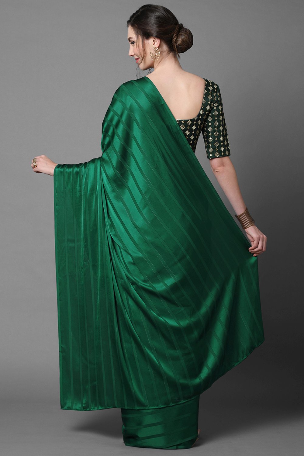 Shop Tia Green Solid Georgette One Minute Saree at best offer at our  Store - One Minute Saree