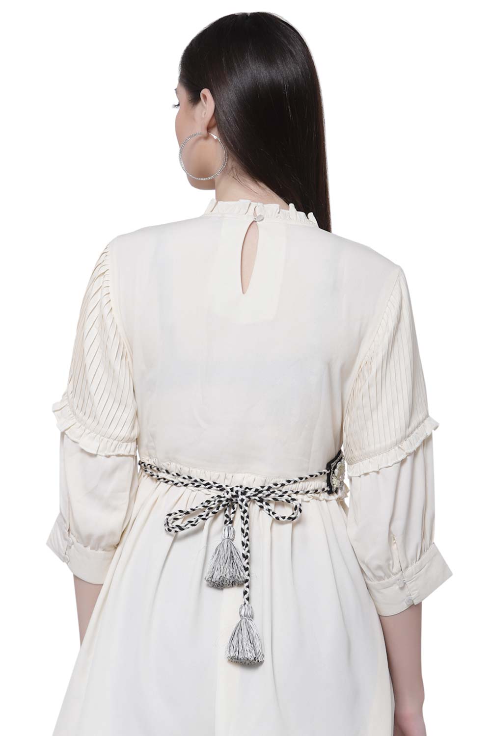 Buy Ethnic Motifs Pearl Work Saree Belt in Black & White Online - Back