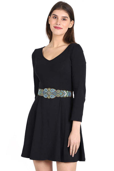 Buy Embellished Saree Belt in Green & Brown & Blue Online