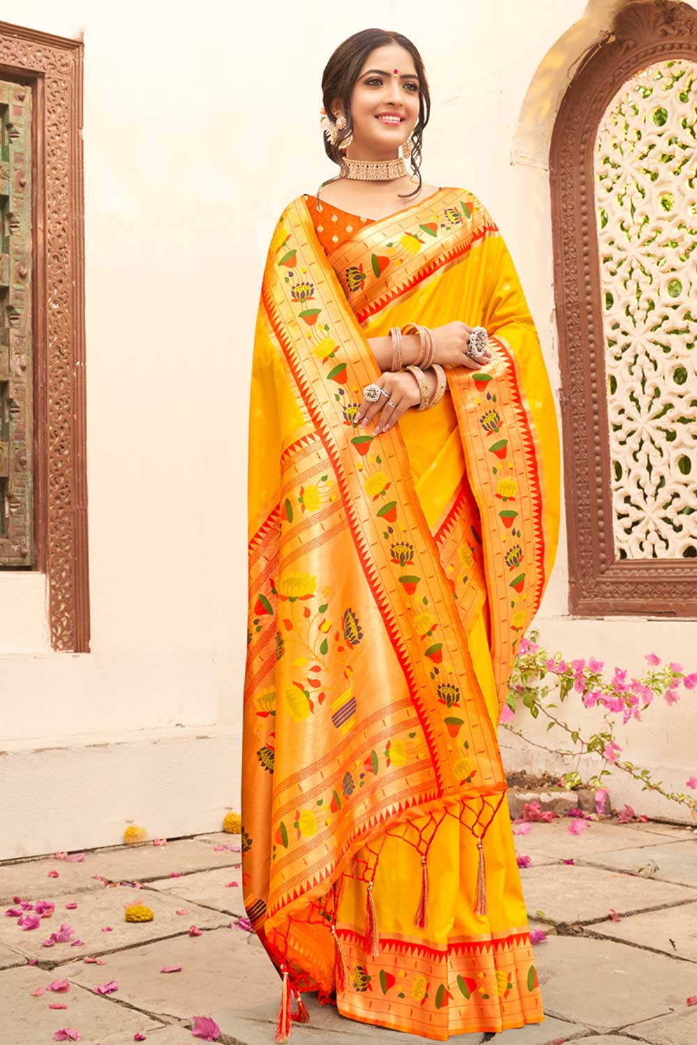 Shop Tory Yellow Paithani Art Silk One Minute Saree at best offer at our  Store - One Minute Saree