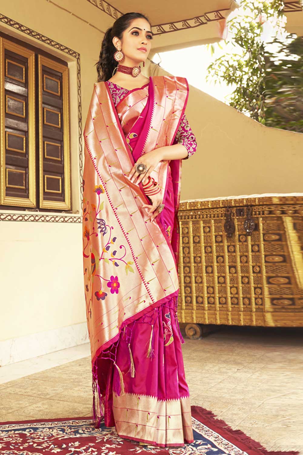 Buy Bhumi Magenta Paithani Art Silk One Minute Saree Online - One Minute Saree