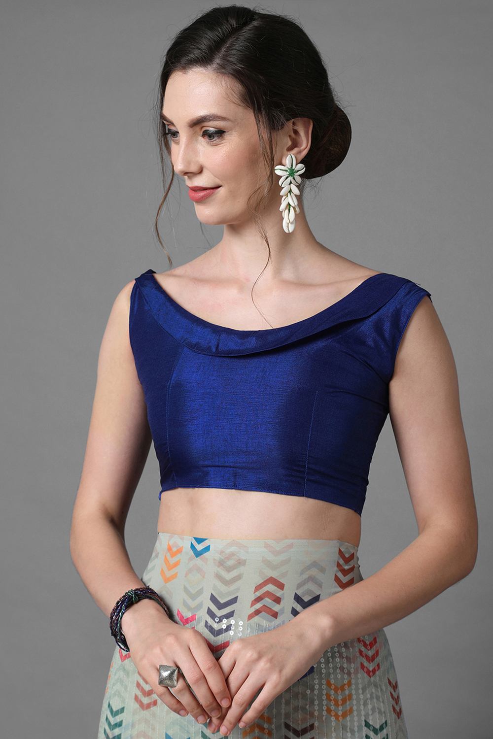 Buy Radha Sea Green Abstract Print and Sequins Georgette One Minute Saree Online - Back