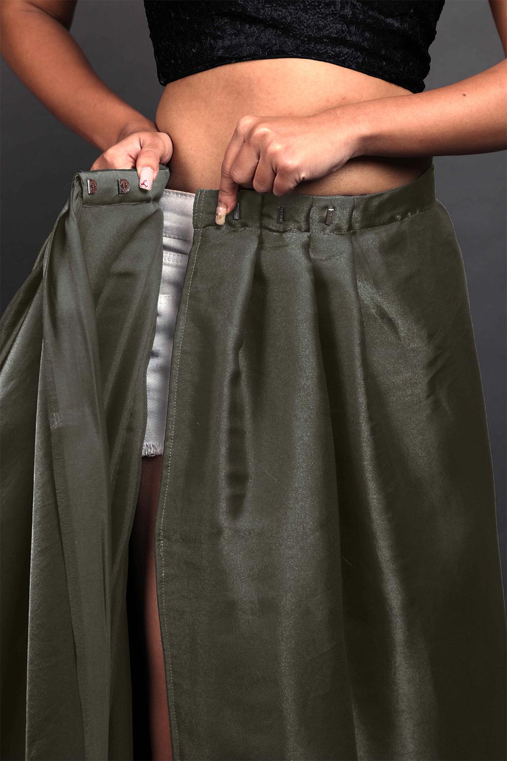 Buy Kaya Gold Grey Organza Ruffle One Minute Saree Online