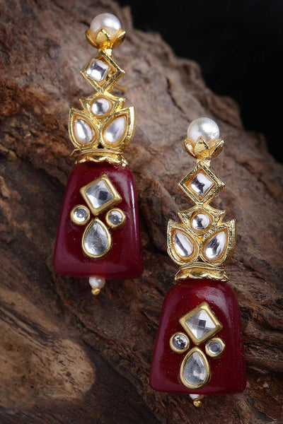 Shop Elea Red & White Gold-Plated Kundan with Pearls Earrings at best offer at our  Store - One Minute Saree