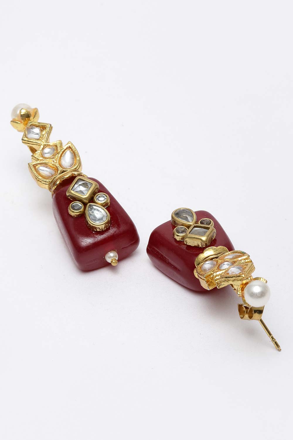 Buy Elea Red & White Gold-Plated Kundan with Pearls Earrings Online - Back