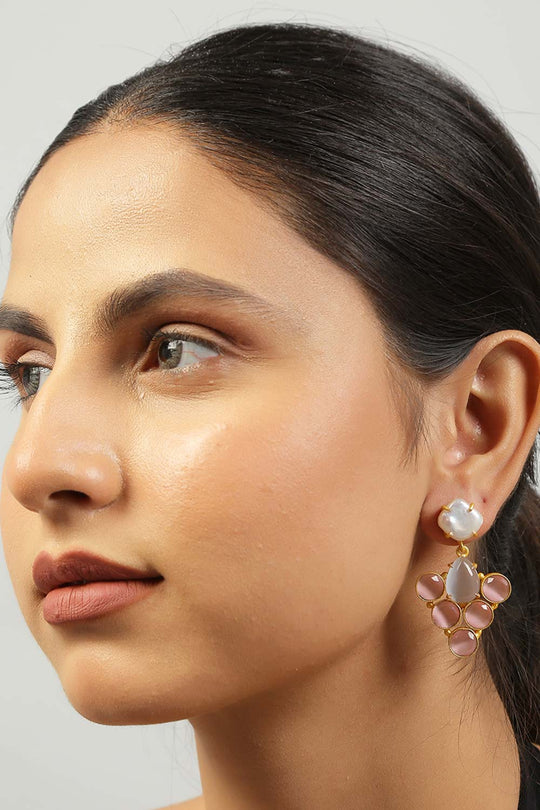 Buy Rukia Grey & Pink Monalisa Stone and Fresh Water Pearl Earrings Online - One Minute Saree