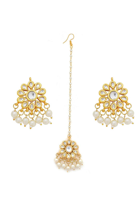 Buy Ujas Kundan Floral Earrings with Maang Tikka Set Online