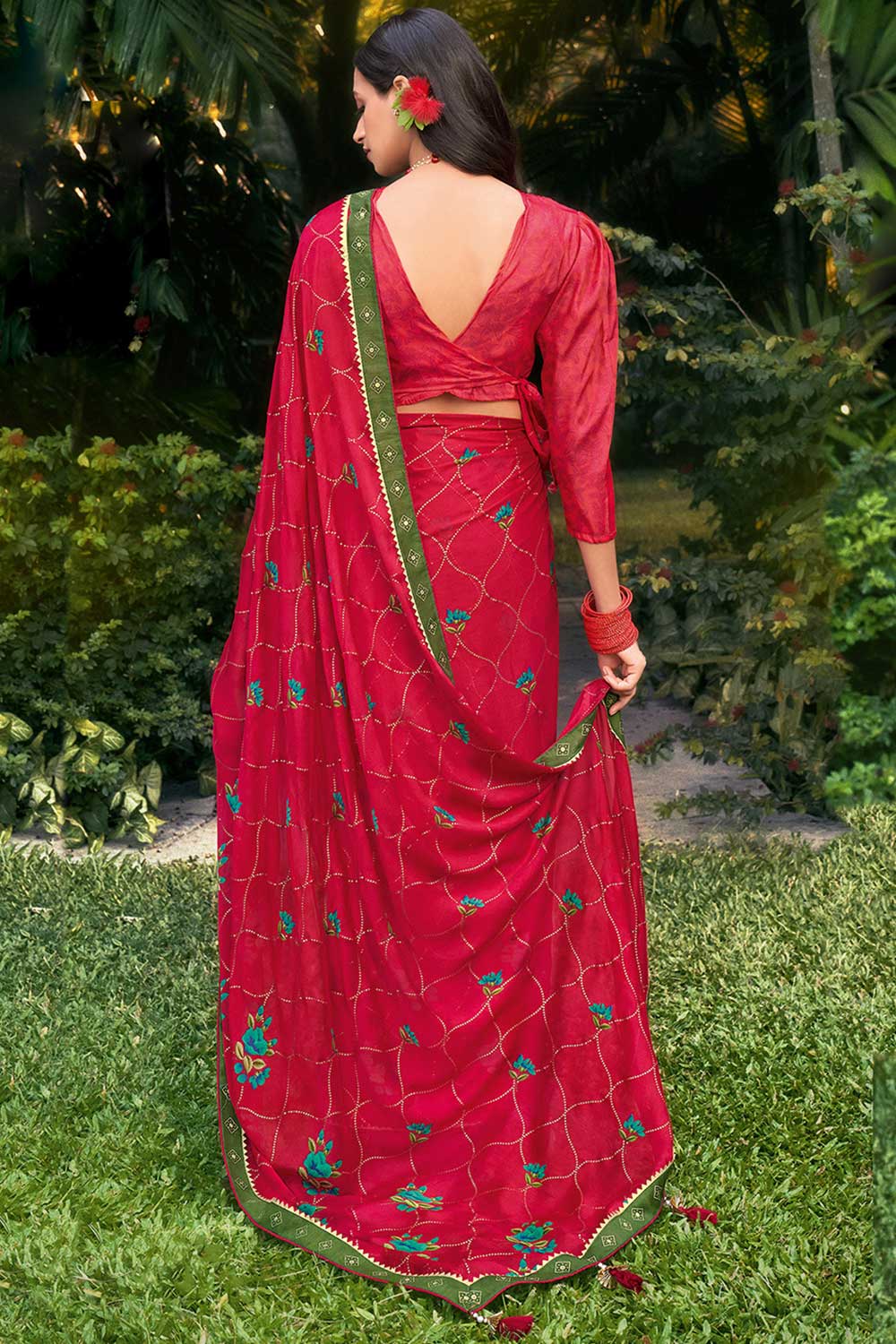 Shop Naz Chiffon Pink Embellished One Minute Saree at best offer at our  Store - One Minute Saree