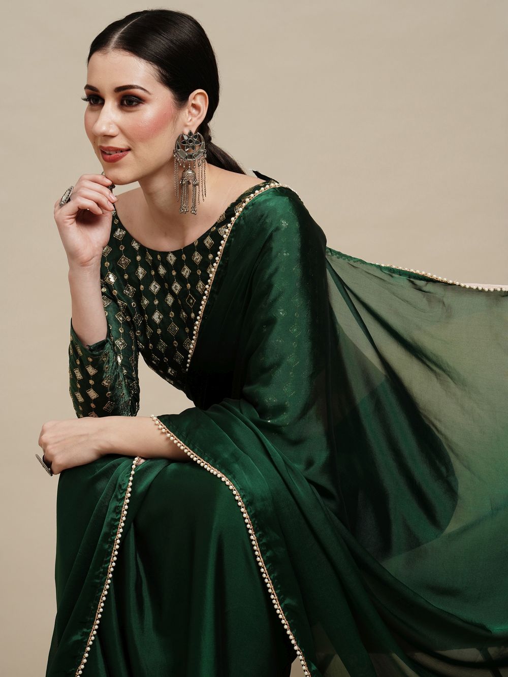 Shop Sula Emerald Green Georgette One Minute Saree at best offer at our  Store - One Minute Saree