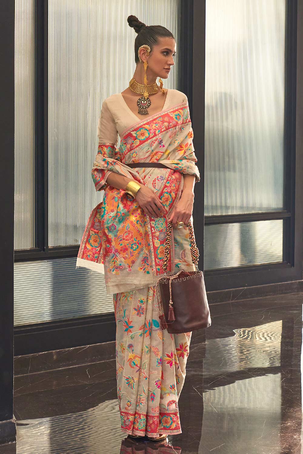 Shop Prerna Cream Art Silk Botanical Design One Minute Saree at best offer at our  Store - One Minute Saree