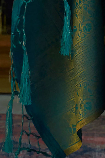 Buy Nur Navy Blue Silk Blend Paisley Woven Design Dharmavaram One Minute Saree Online - Back