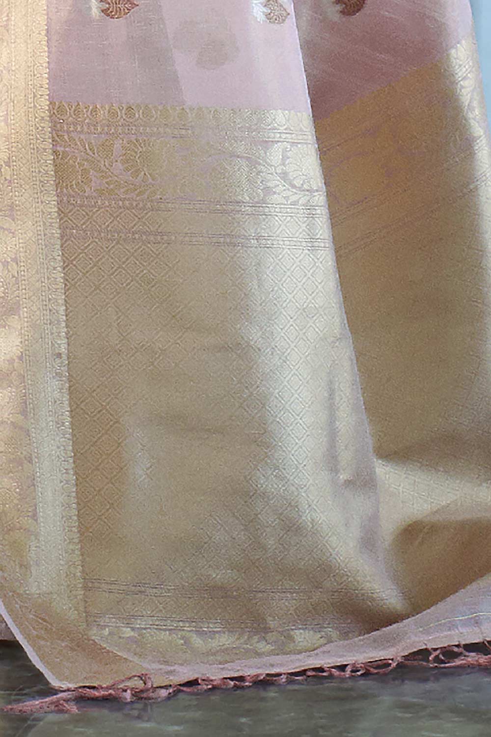 Buy Sadie Pink Silk Blend Banarasi One Minute Saree Online - Back