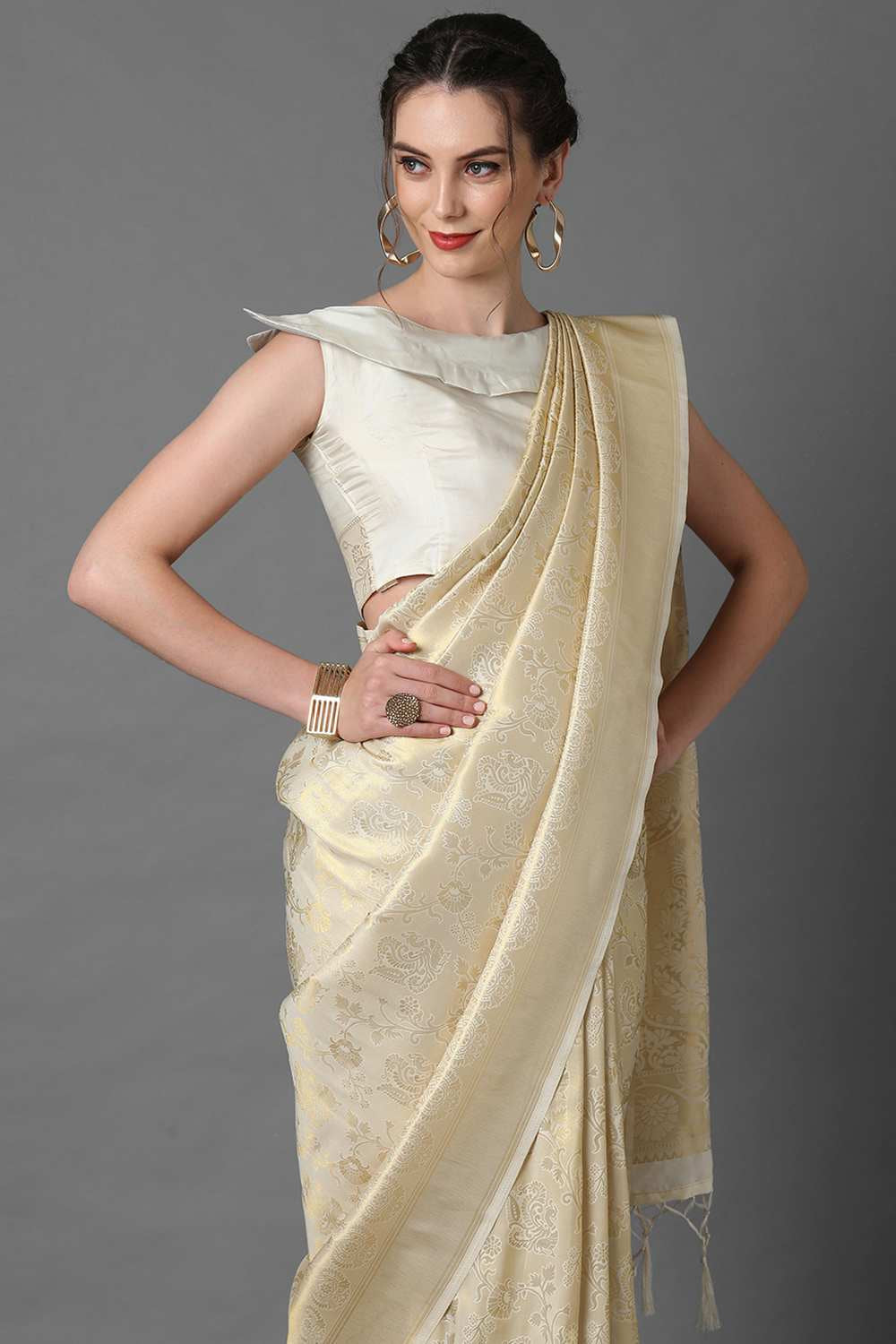 Buy Vulli Cream Woven Kanjivaram Art Silk One Minute Saree Online - Side