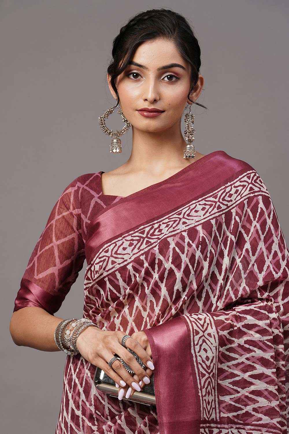 Buy Riley Cotton Blend Magenta Printed One Minute Saree Online