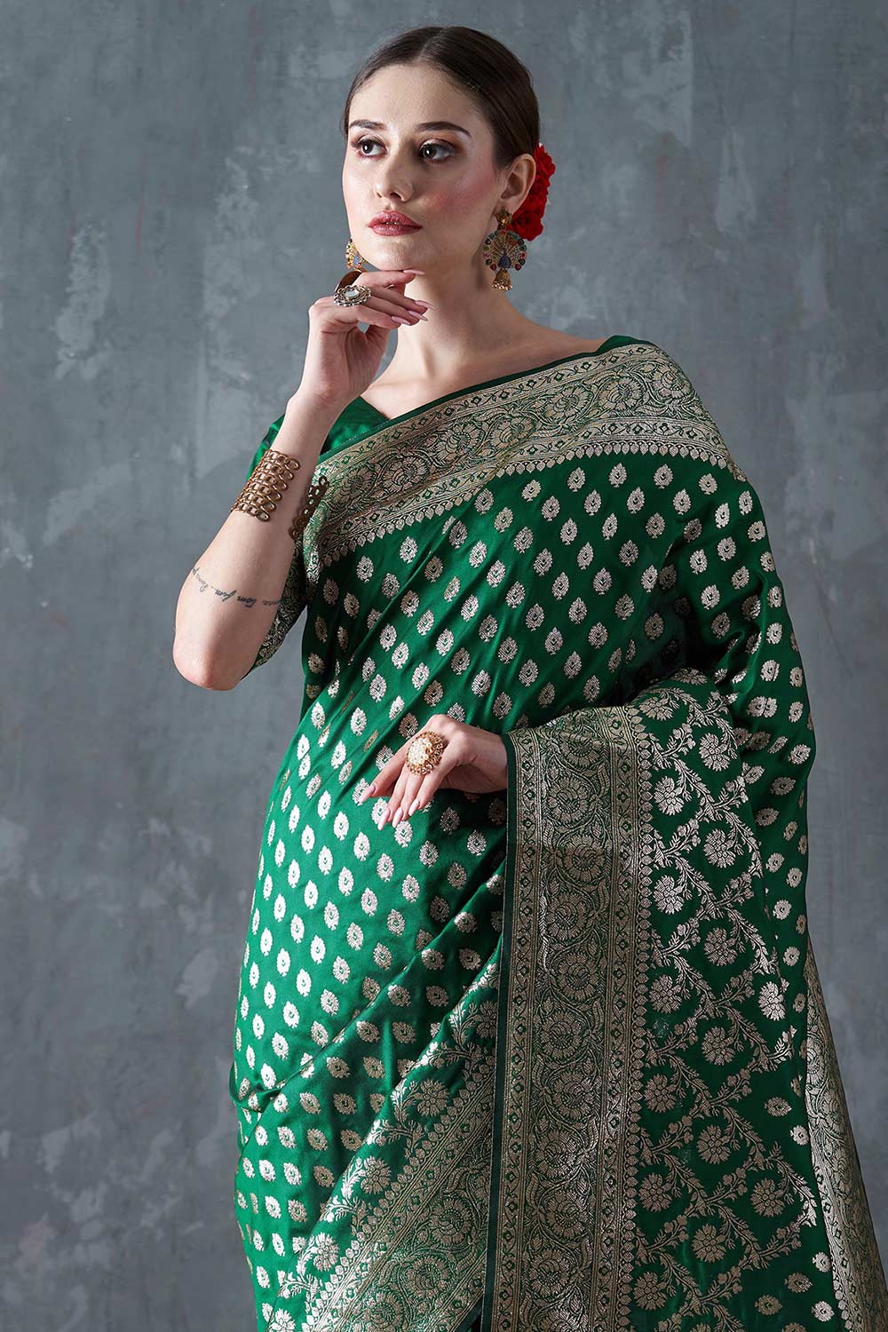 Buy Angelina Green Silk Blend Kanjivaram One Minute Saree Online - One Minute Saree