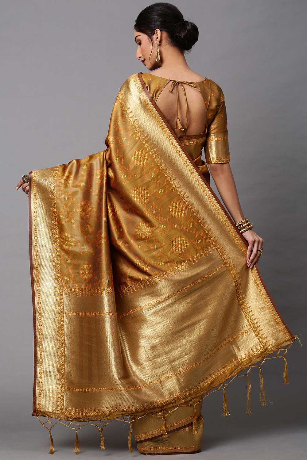 Shop Anika Mustard Abstract Print Cotton Silk One Minute Saree at best offer at our  Store - One Minute Saree
