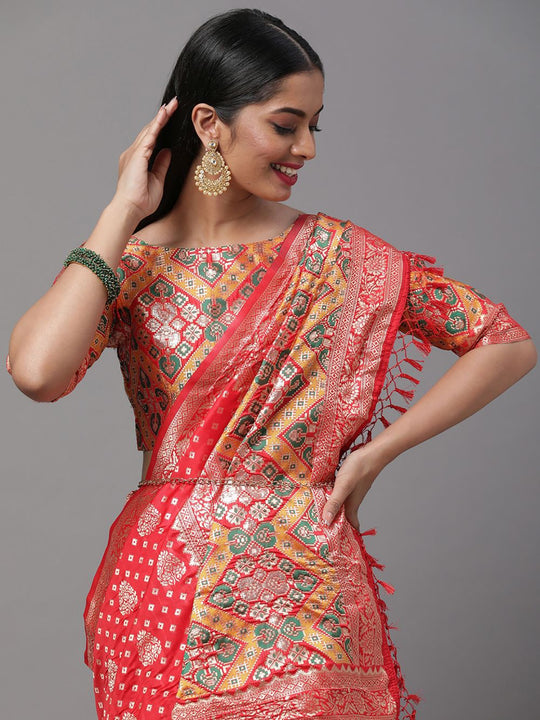 Buy Drishti Red Silk Blend Dharmavaram Geometric One Minute Saree Online