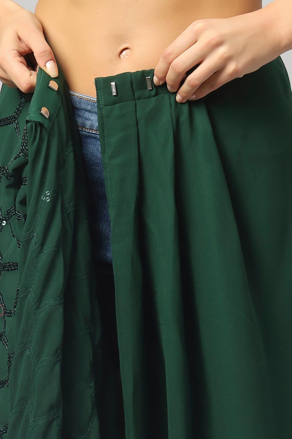 Buy Ranya Emerald Green Faux Georgette Sequins One Minute Saree Online - Zoom Out