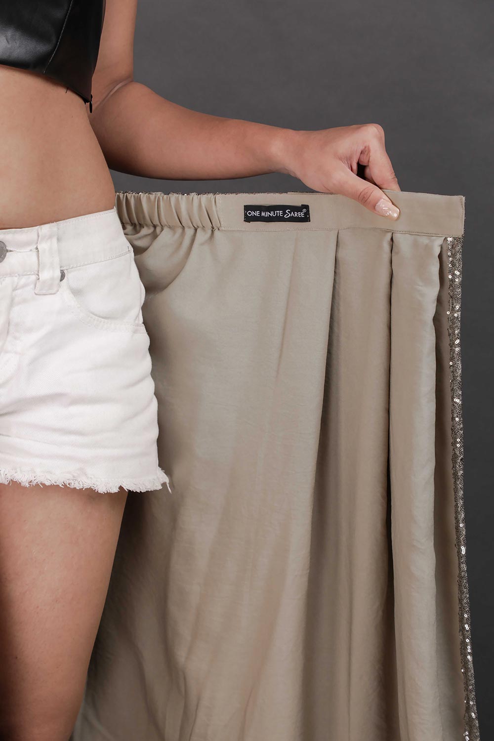 Buy Nova Metallic Gold Net Sequin One Minute Saree Online - Zoom In