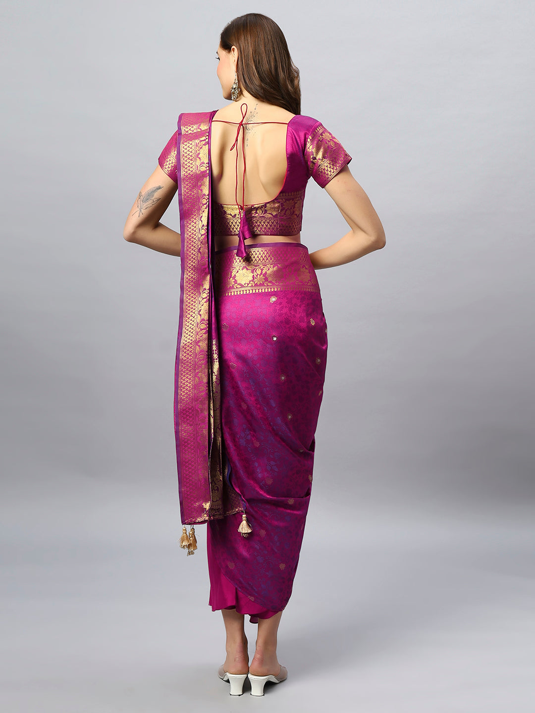 Buy Rubia Magenta Banarasi Sarong Saree With Blouse Online - Front