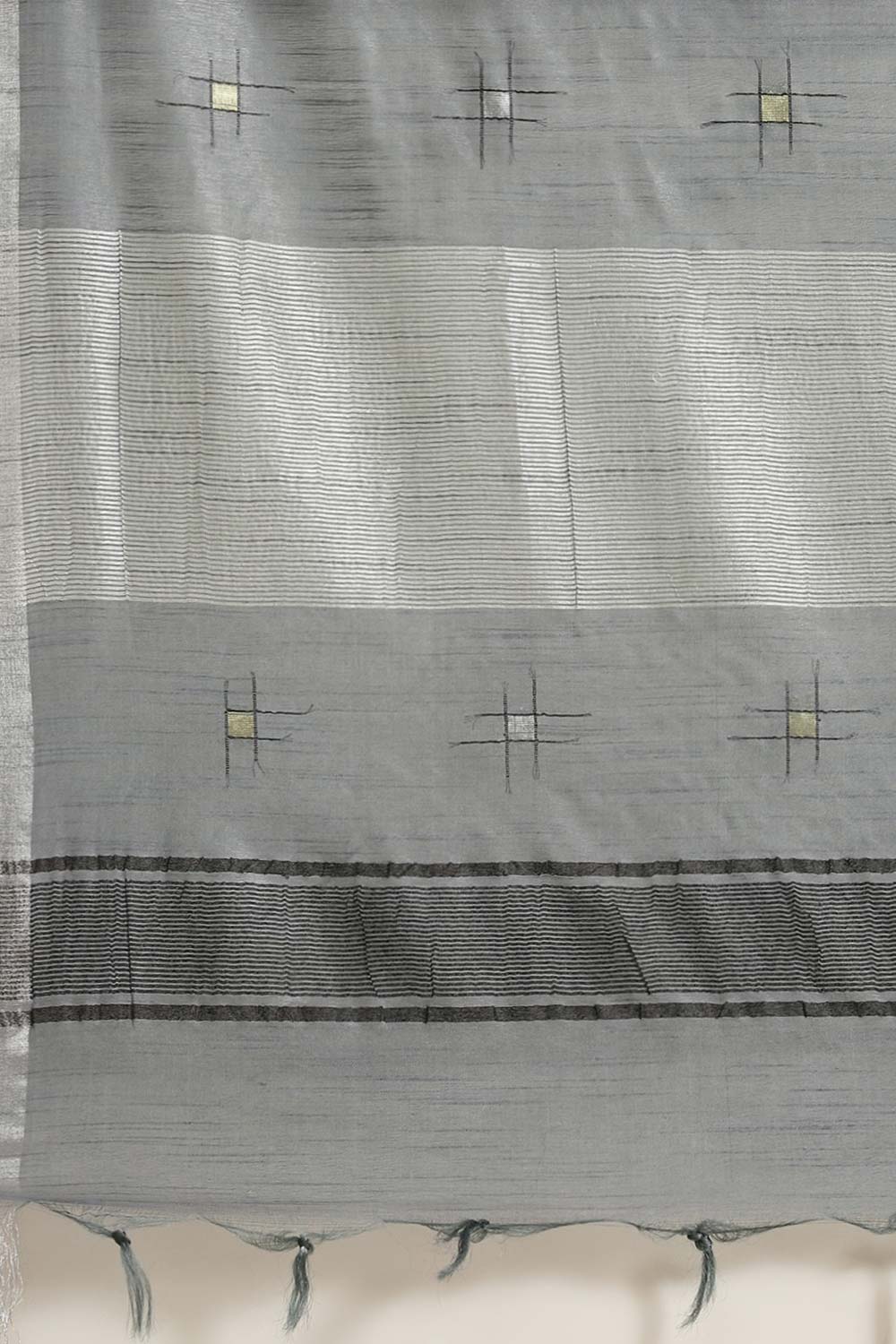 Buy Melanie Grey Zari Woven Silk Blend One Minute Saree Online - Back