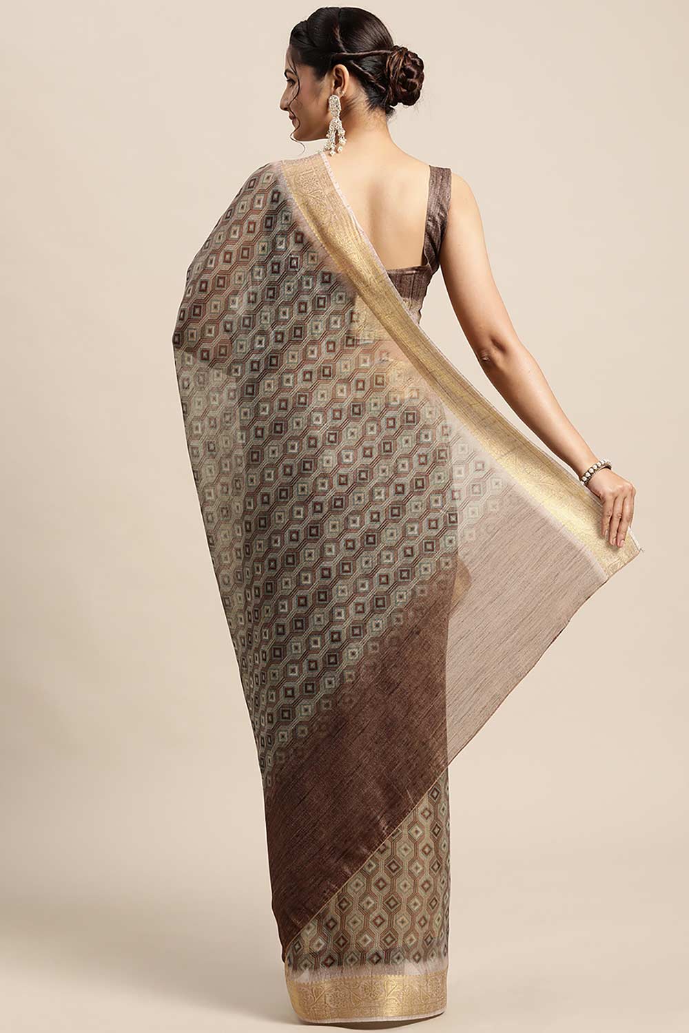 Shop Paula Cotton Blend Brown Digital Print One Minute Saree at best offer at our  Store - One Minute Saree