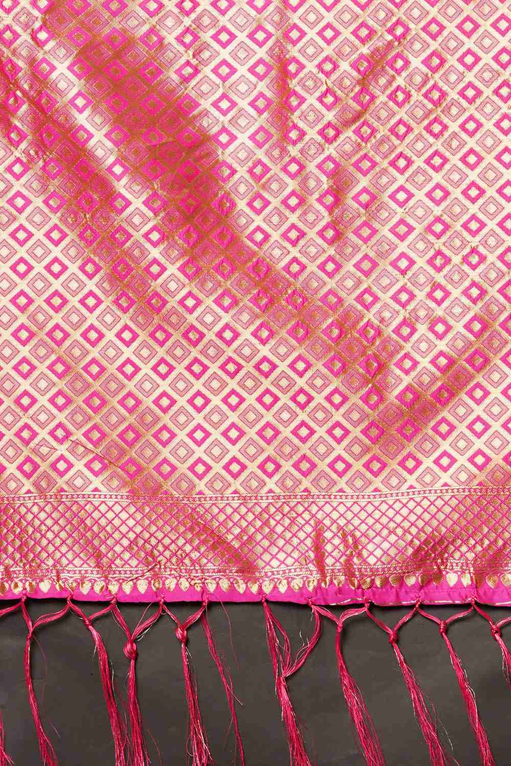Buy Neha Pink Woven Silk Blend One Minute Saree Online - Back