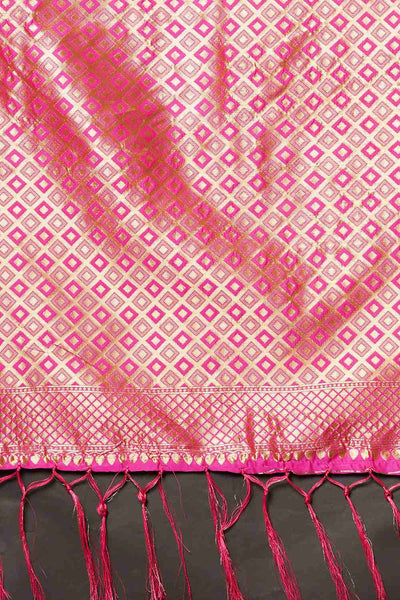 Buy Neha Pink Woven Silk Blend One Minute Saree Online - Back