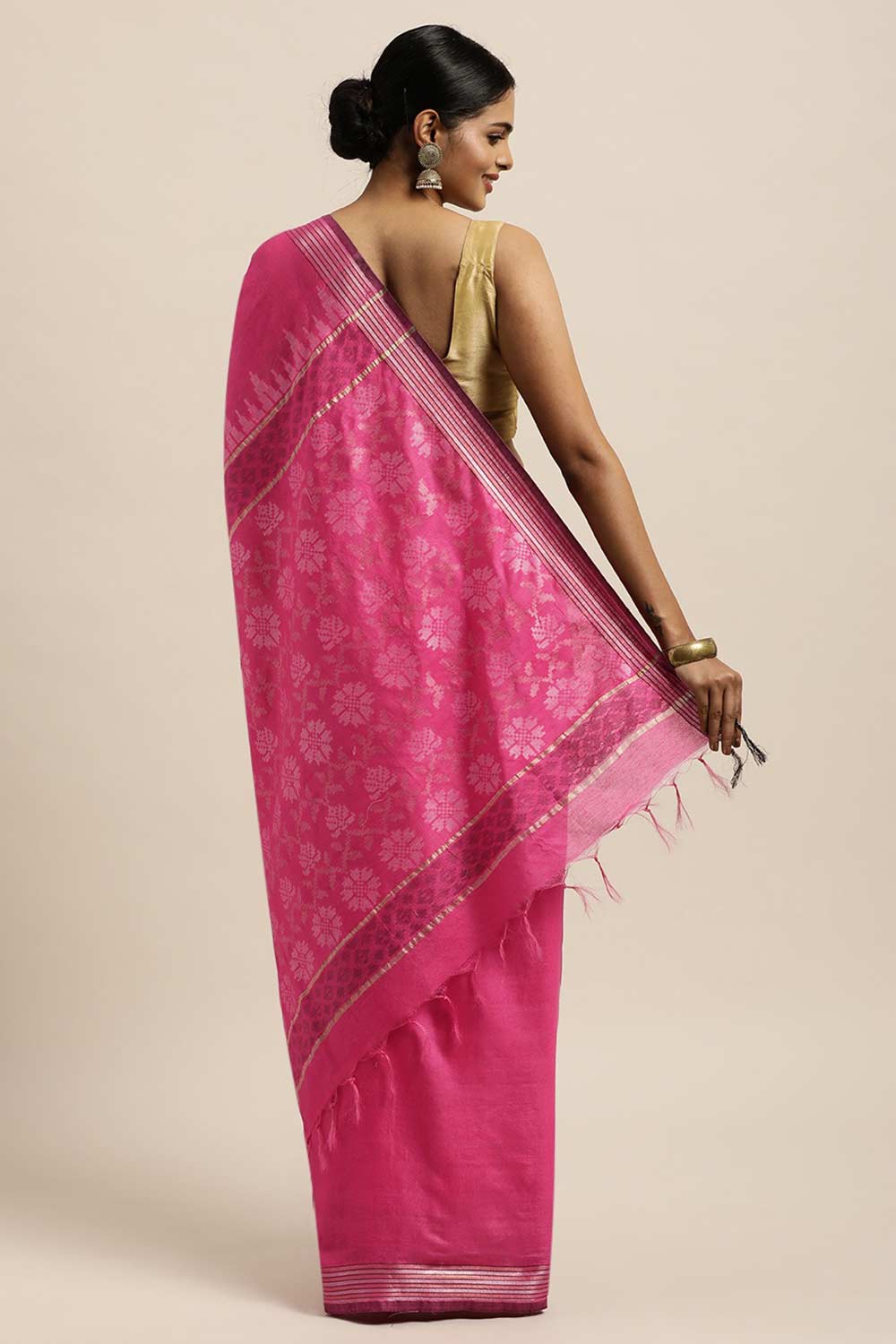 Shop Peppa Pink Zari Woven Blended Silk One Minute Saree at best offer at our  Store - One Minute Saree