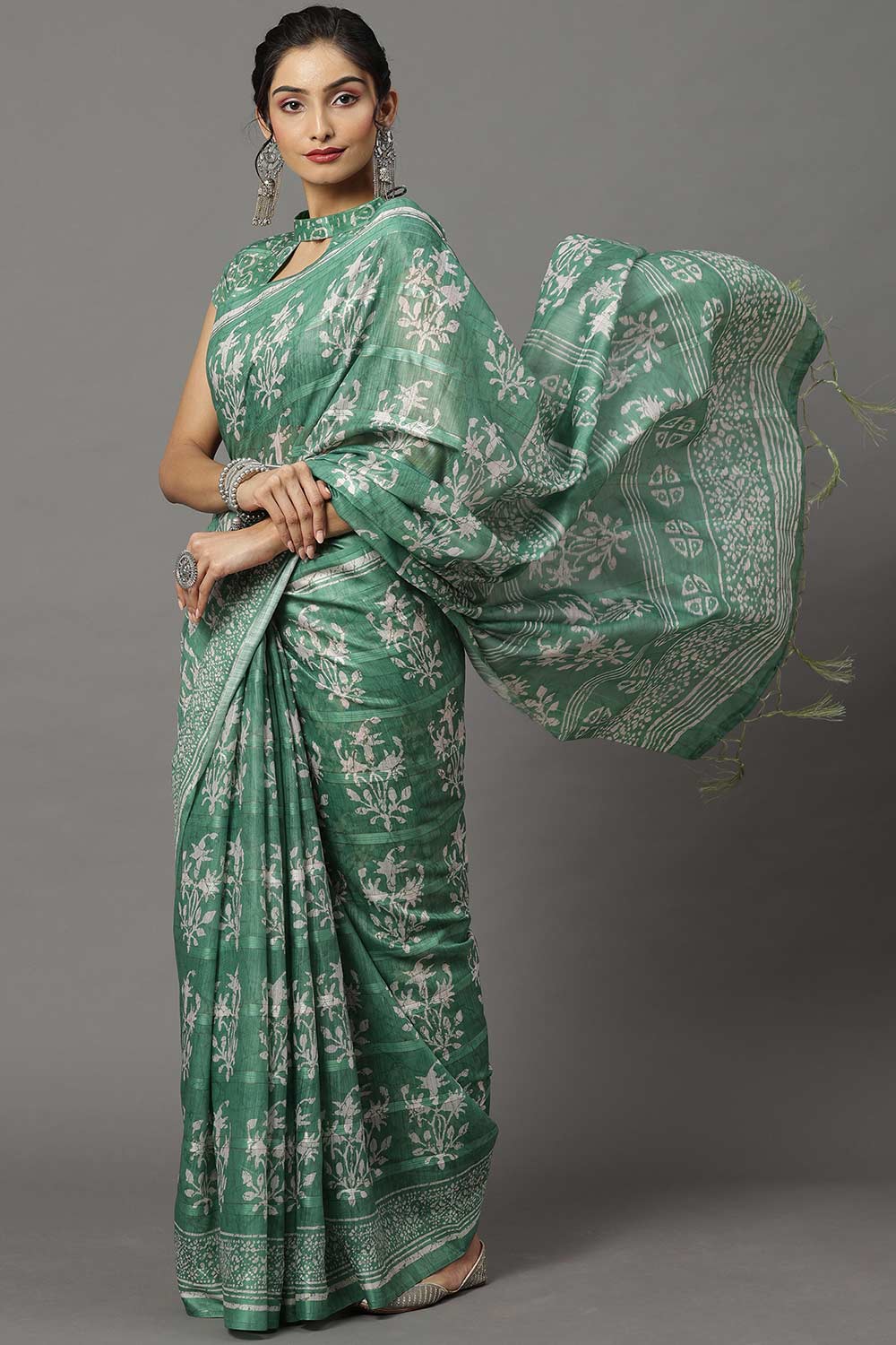 Buy Mari Sea Green Soft Silk Ikat Block Print One Minute Saree Online - Back