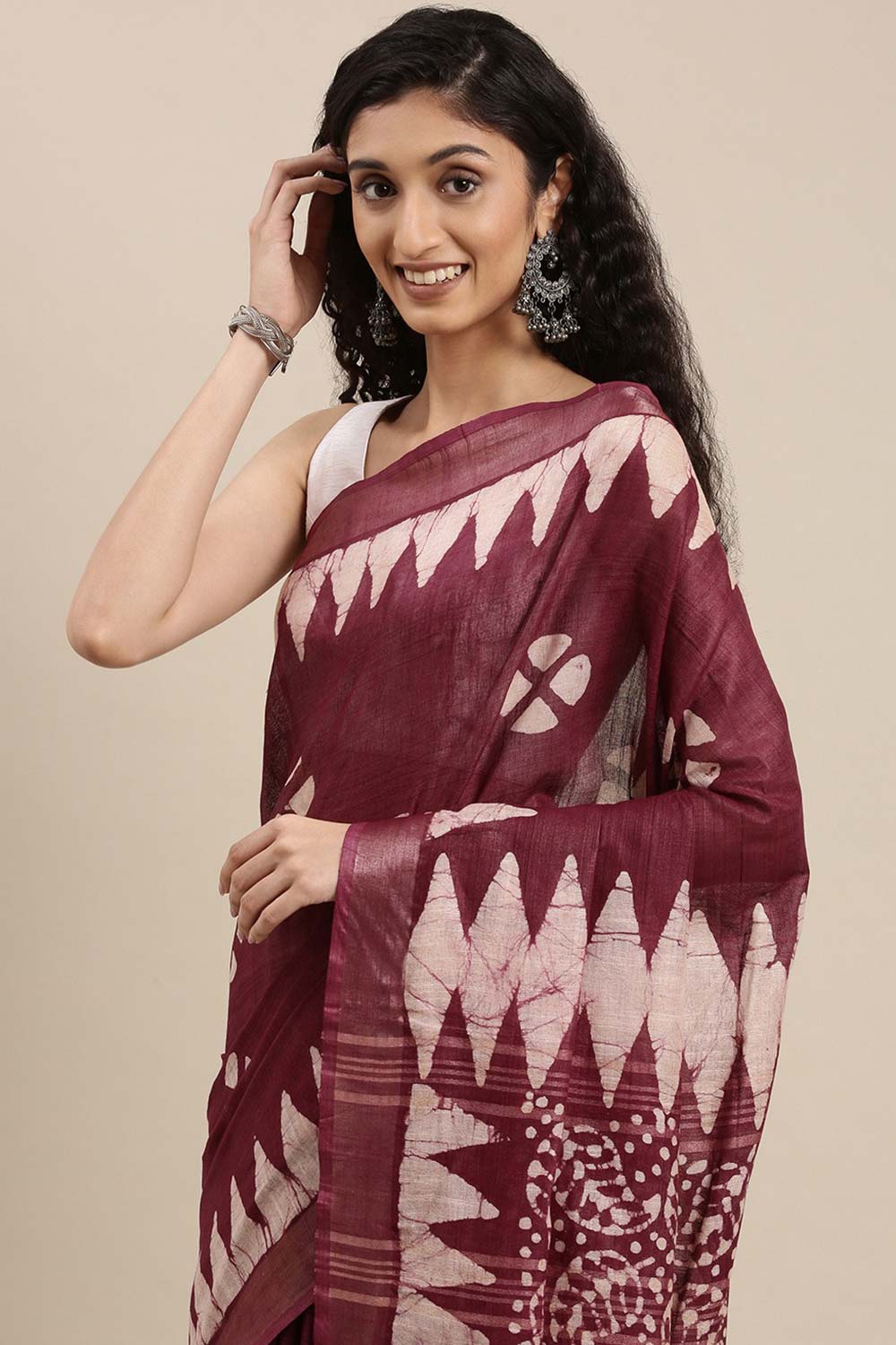 Buy Wilda Burgundy Cotton Blend Batik One Minute Saree Online - One Minute Saree